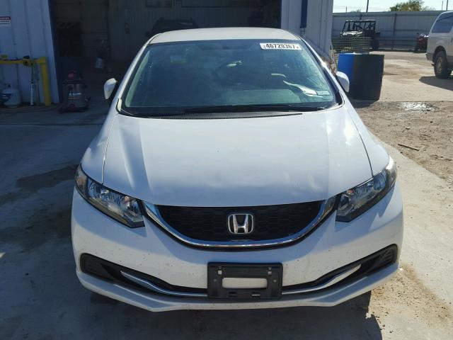 19XFB2F58FE020287 - 2015 HONDA CIVIC LX WHITE photo 9