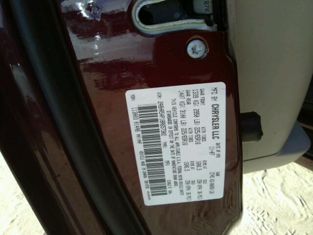 2A8HR54P18R657302 - 2008 CHRYSLER TOWN & COU BURGUNDY photo 10