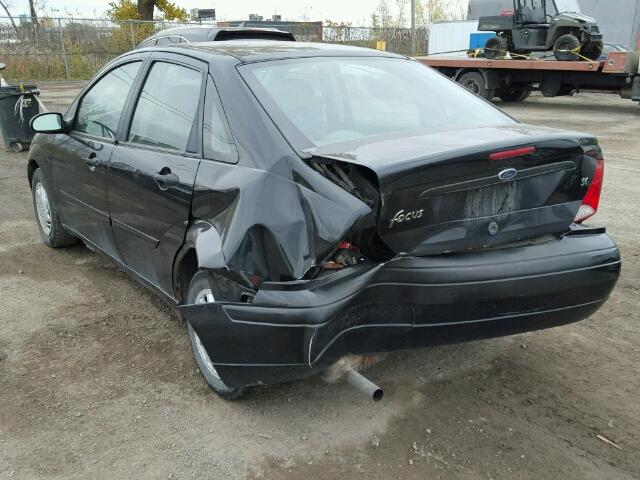 1FAFP34PX1W135294 - 2001 FORD FOCUS SE BLACK photo 3