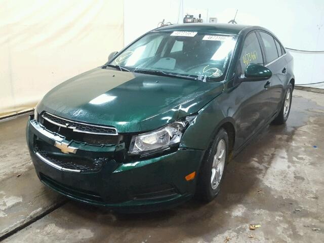 1G1PC5SB0E7430006 - 2014 CHEVROLET CRUZE LT GREEN photo 2