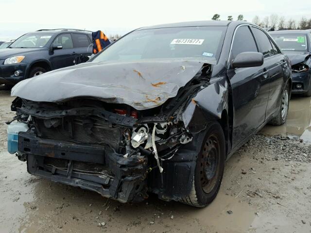 4T4BE46K98R017847 - 2008 TOYOTA CAMRY CE GRAY photo 2