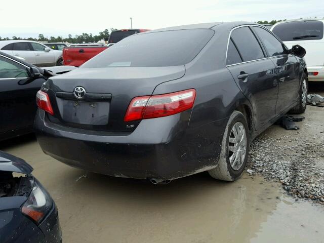 4T4BE46K98R017847 - 2008 TOYOTA CAMRY CE GRAY photo 4
