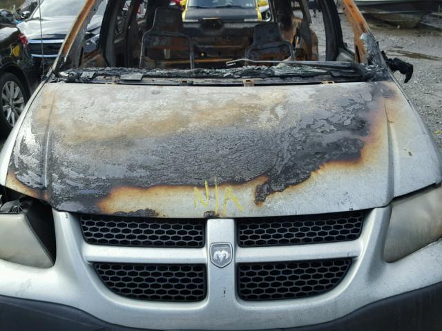 1D4GP25323B240770 - 2003 DODGE CARAVAN SE BURN photo 7