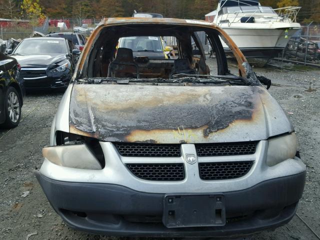 1D4GP25323B240770 - 2003 DODGE CARAVAN SE BURN photo 9