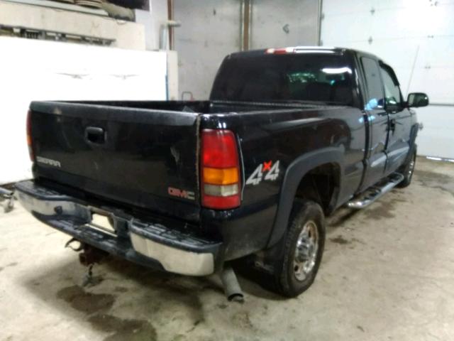 1GTHK29U83E101051 - 2003 GMC SIERRA K25 BLACK photo 4