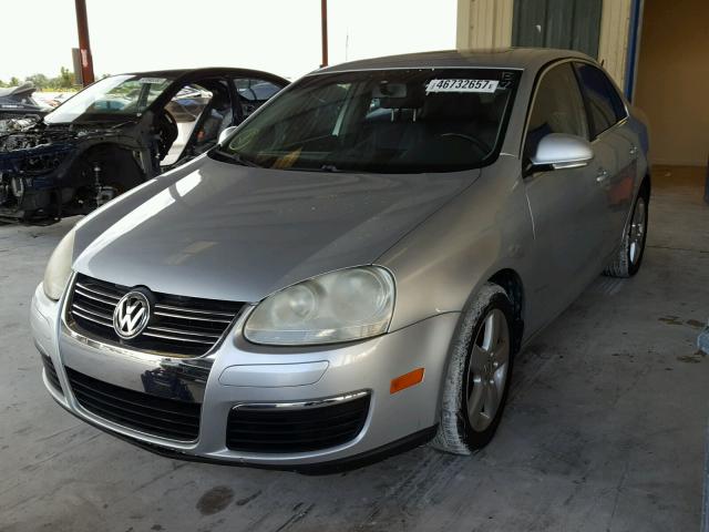 3VWRZ71K48M089115 - 2008 VOLKSWAGEN JETTA SE SILVER photo 2