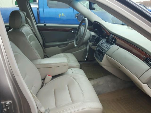 1G6KD54Y01U159088 - 2001 CADILLAC DEVILLE TAN photo 5