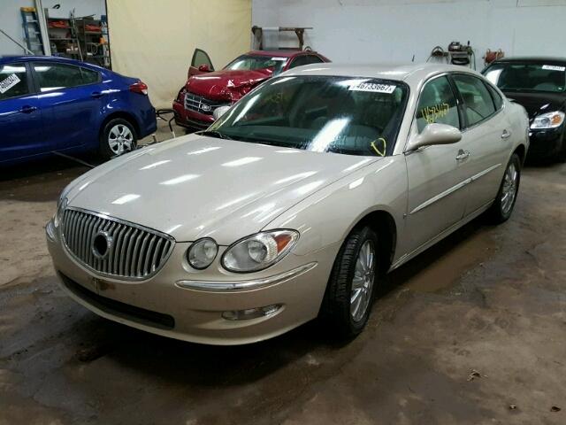2G4WD582381196593 - 2008 BUICK LACROSSE C SILVER photo 2