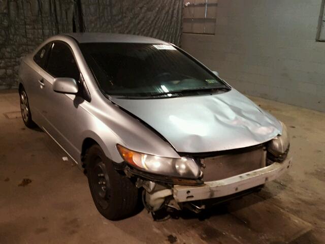 2HGFG12628H502577 - 2008 HONDA CIVIC LX SILVER photo 1