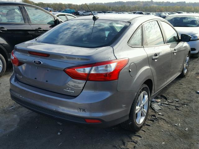 1FADP3F27DL244391 - 2013 FORD FOCUS SE GRAY photo 4