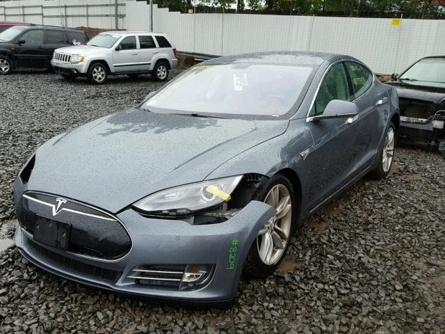5YJSA1H14EFP39597 - 2014 TESLA MODEL S ლურჯი ფოტო 2
