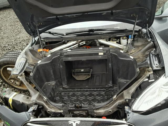 5YJSA1H14EFP39597 - 2014 TESLA MODEL S ლურჯი ფოტო 7