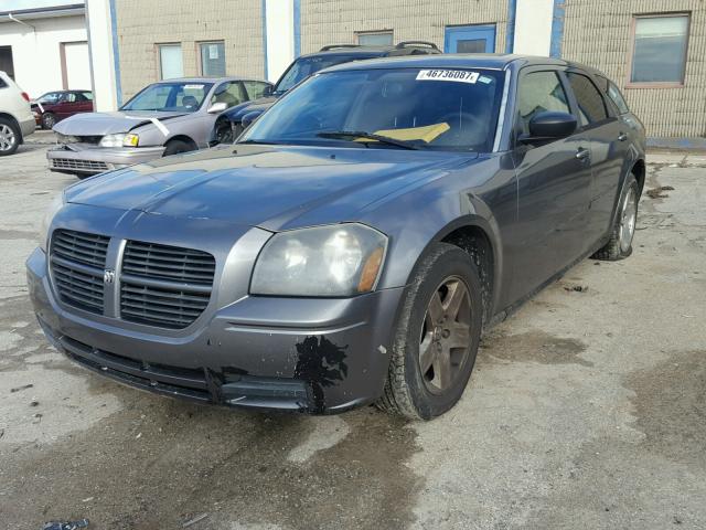 2D4FV48V65H146783 - 2005 DODGE MAGNUM SXT GRAY photo 2