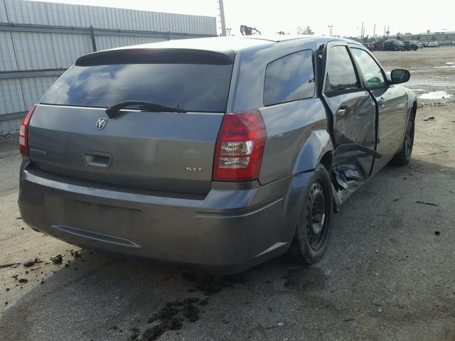 2D4FV48V65H146783 - 2005 DODGE MAGNUM SXT GRAY photo 4