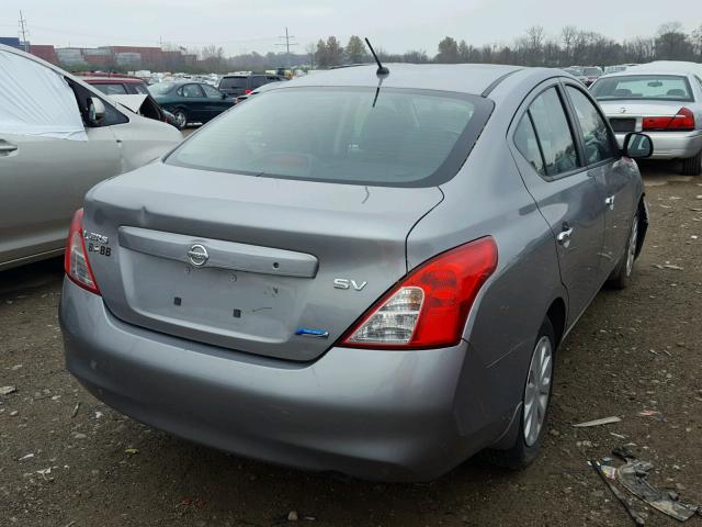 3N1CN7APXCL884476 - 2012 NISSAN VERSA S 灰色 照片 4