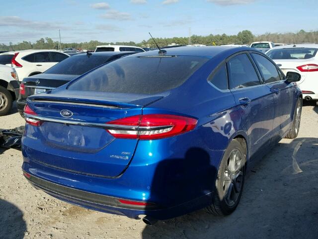 3FA6P0LU4HR307449 - 2017 FORD FUSION SE BLUE photo 4