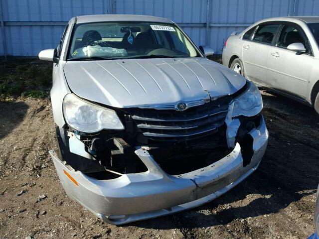 1C3LC46K98N148672 - 2008 CHRYSLER SEBRING LX SILVER photo 9