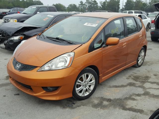 JHMGE87659S044018 - 2009 HONDA FIT SPORT ORANGE photo 2