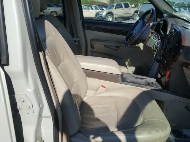 3G5DA03L57S554116 - 2007 BUICK RENDEZVOUS BEIGE photo 5