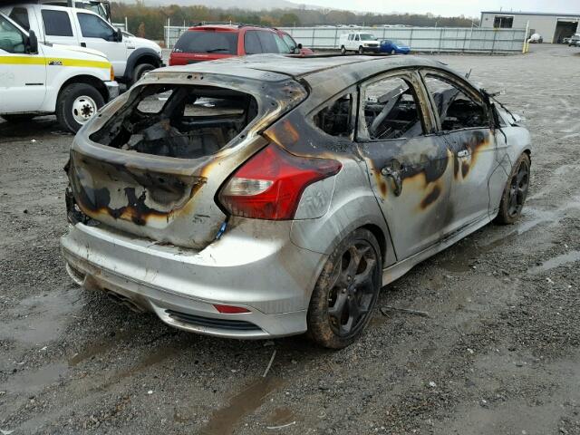 1FADP3L91EL142409 - 2014 FORD FOCUS ST SILVER photo 4