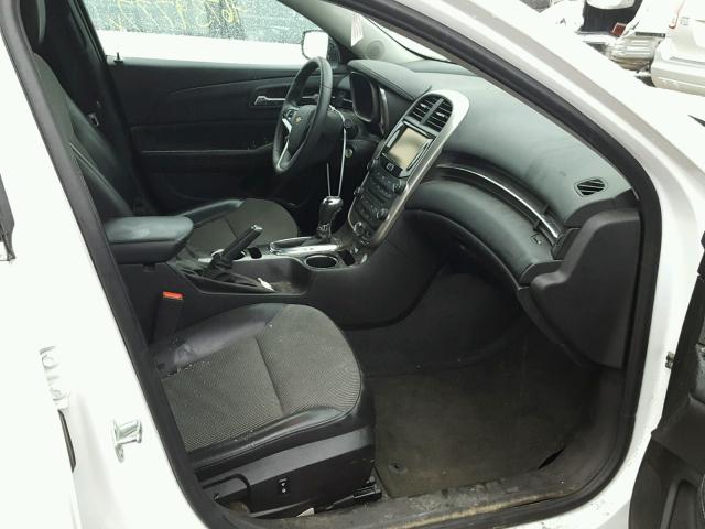 1G11C5SL0EF193831 - 2014 CHEVROLET MALIBU 1LT WHITE photo 5