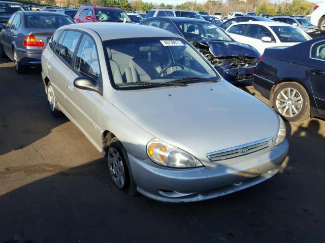 KNADC163226054848 - 2002 KIA RIO CINCO SILVER photo 1