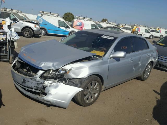 4T1BK36B97U183247 - 2007 TOYOTA AVALON XL SILVER photo 2