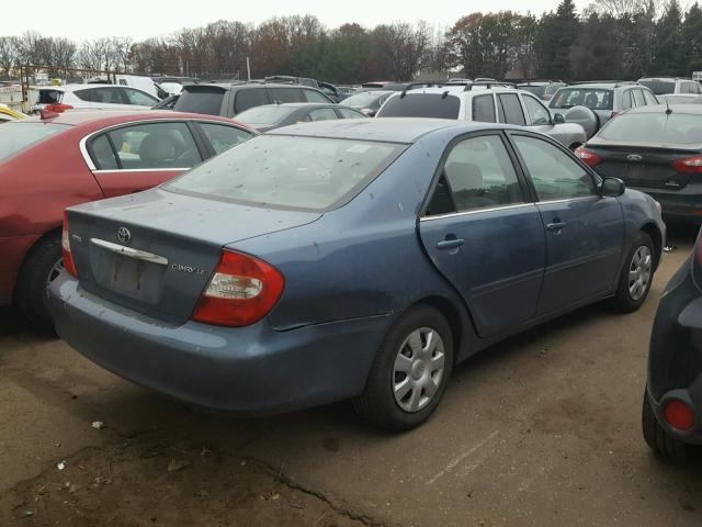 4T1BE32K23U646014 - 2003 TOYOTA CAMRY LE BLUE photo 4