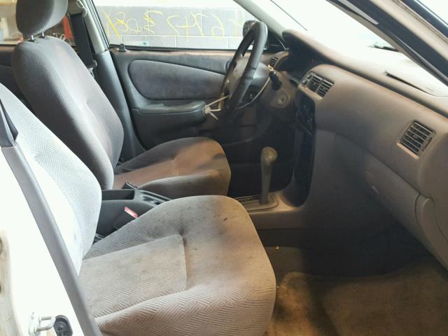 1Y1SK5285WZ408433 - 1998 CHEVROLET GEO PRIZM 白色 照片 5