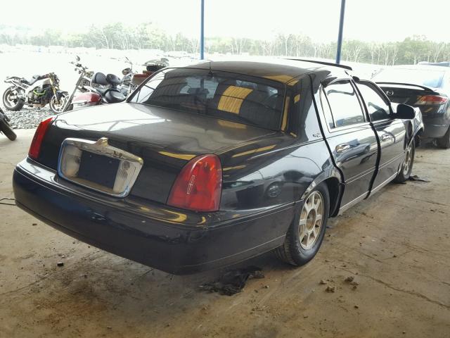 1LNHM82W21Y668291 - 2001 LINCOLN TOWN CAR S BLACK photo 4