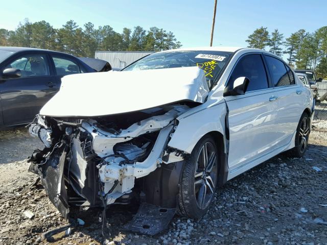 1HGCR2F11HA153928 - 2017 HONDA ACCORD SPO WHITE photo 2