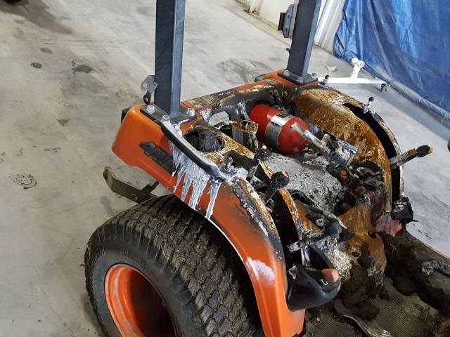 5H475 - 2006 CUB LAWN MOWER ORANGE photo 6