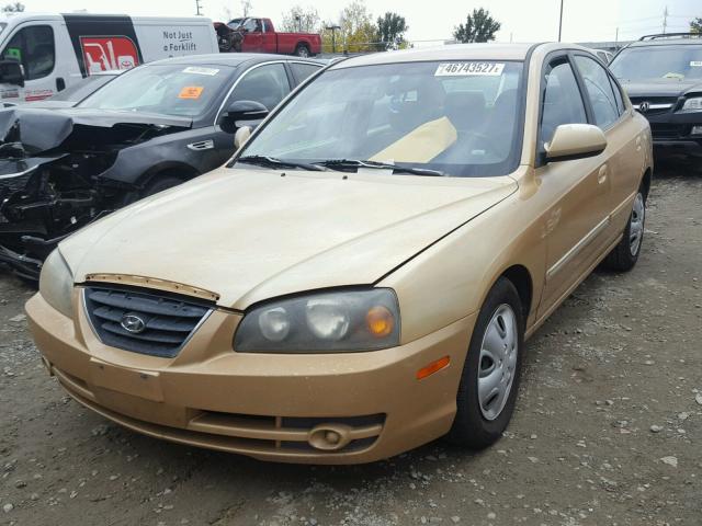 KMHDN46DX4U892854 - 2004 HYUNDAI ELANTRA GL GOLD photo 2