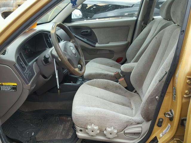 KMHDN46DX4U892854 - 2004 HYUNDAI ELANTRA GL GOLD photo 5