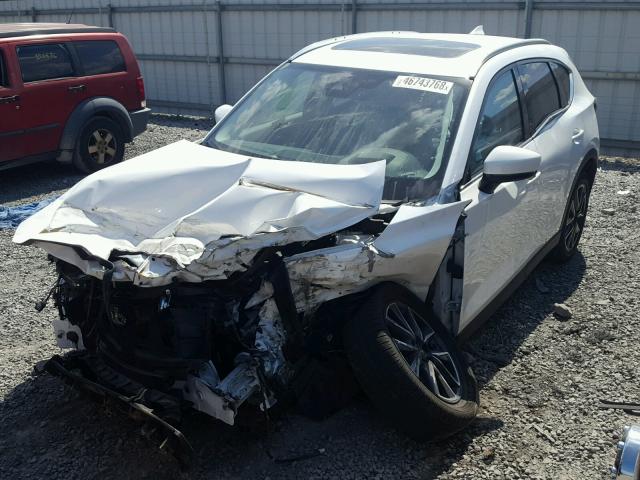 JM3KFBDM6J1340577 - 2018 MAZDA CX-5 GRAND WHITE photo 2