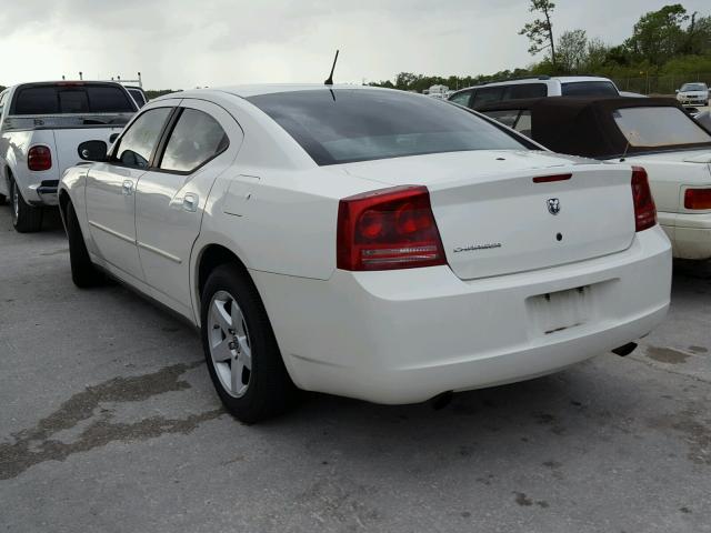 2B3LA43H98H294350 - 2008 DODGE CHARGER WHITE photo 3