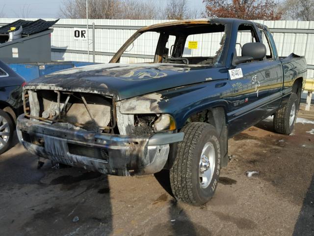 3B7HF13Z4XG181868 - 1999 DODGE RAM 1500 GREEN photo 2