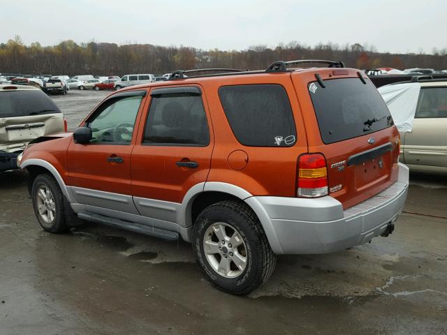 1FMYU93147KB34794 - 2007 FORD ESCAPE XLT ORANGE photo 3