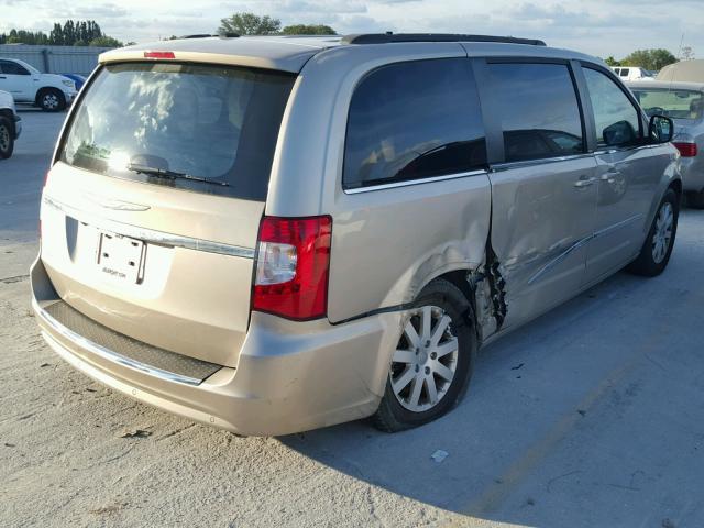 2C4RC1BG2DR769707 - 2013 CHRYSLER TOWN & COU GOLD photo 4