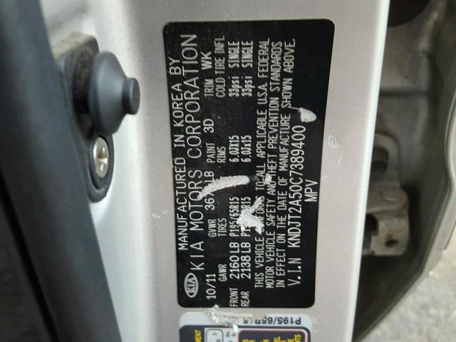 KNDJT2A50C7389400 - 2012 KIA SOUL SILVER photo 10