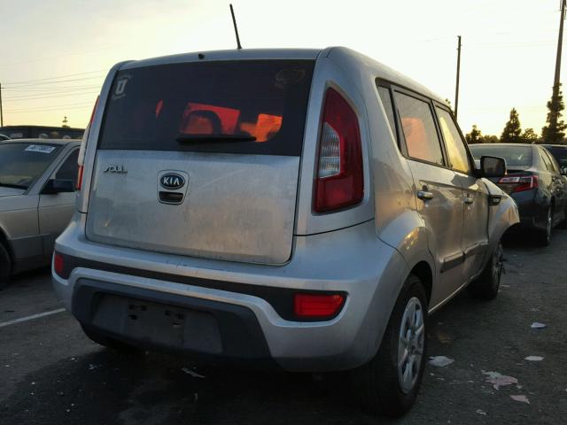 KNDJT2A50C7389400 - 2012 KIA SOUL SILVER photo 4