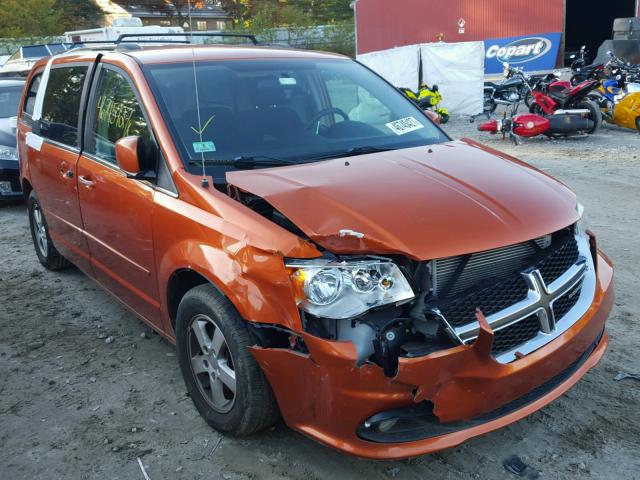 2D4RN5DG8BR751534 - 2011 DODGE GRAND CARA ORANGE photo 1