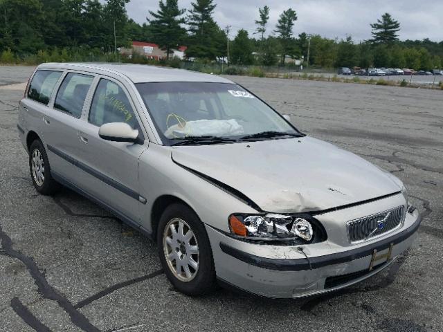 YV1SW61R311129430 - 2001 VOLVO V70 CREAM photo 1