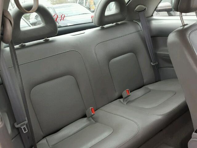 3VWCS21C51M433658 - 2001 VOLKSWAGEN NEW BEETLE 银色 照片 6