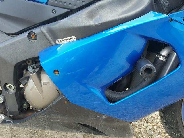 JKBZXJC1X5A013889 - 2005 KAWASAKI ZX636 C1 BLUE photo 7