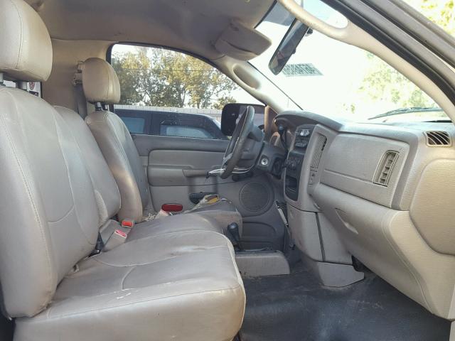 3D7KU26D54G281335 - 2004 DODGE RAM 2500 S თეთრი ფოტო 5