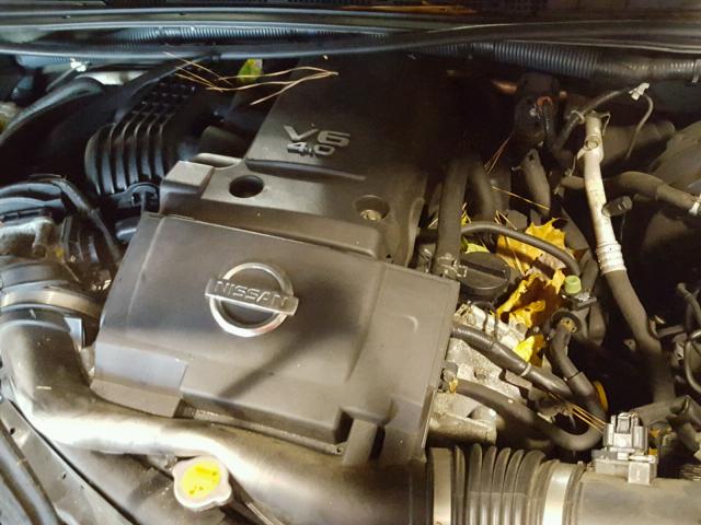 5N1AR18W05C756938 - 2005 NISSAN PATHFINDER GRAY photo 7