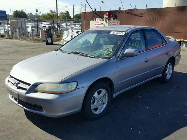 JHMCG6670YC009239 - 2000 HONDA ACCORD EX SILVER photo 2