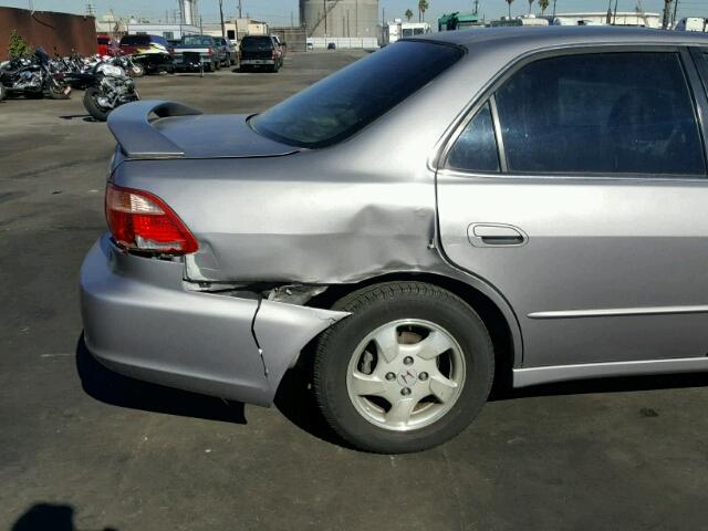 JHMCG6670YC009239 - 2000 HONDA ACCORD EX SILVER photo 9