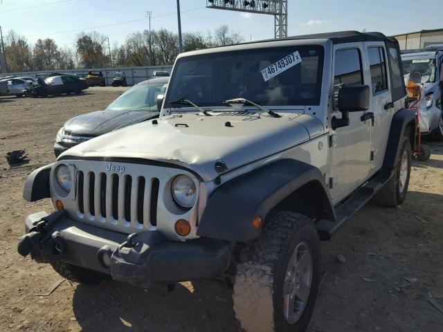 1J4GA39197L123016 - 2007 JEEP WRANGLER X SILVER photo 2